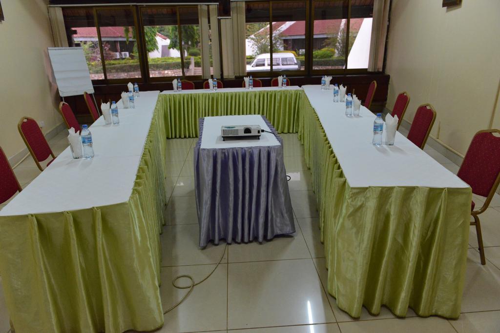 Morogoro Hotel Exteriör bild